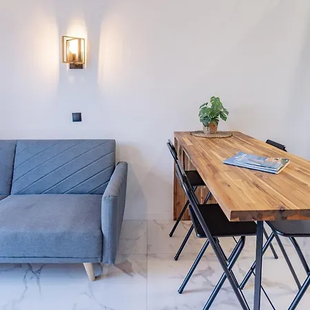 Small Paradise Sea View Apartment *