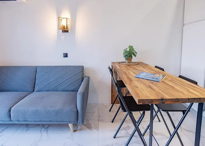 Small Paradise Sea View Apartment *